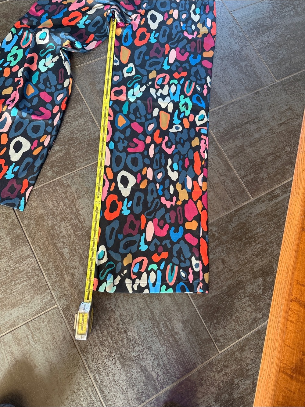 Growny Iro Colorful Leopard Print Wide Leg Pants - Picture 9 of 11